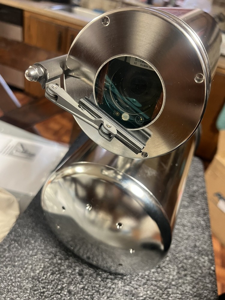 Pelco IPSXMPT31 ExSite Explosionproof Positioning System with Wiper