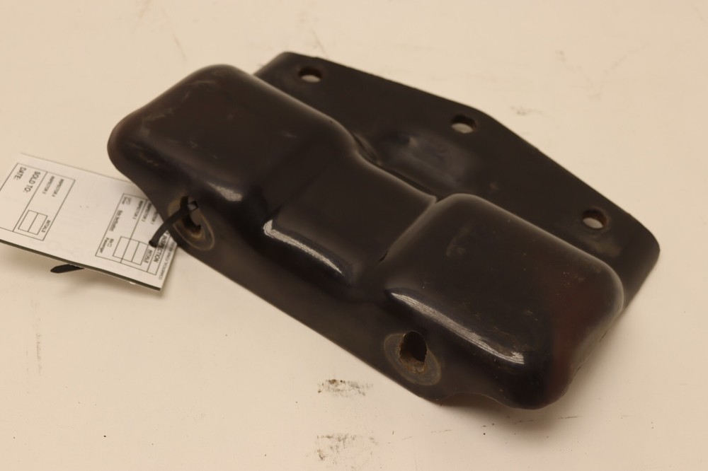 08-17 FREIGHTLINER CASCADIA 125 EVOLUTION HOOD HINGE BRACKET MOUNT OEM