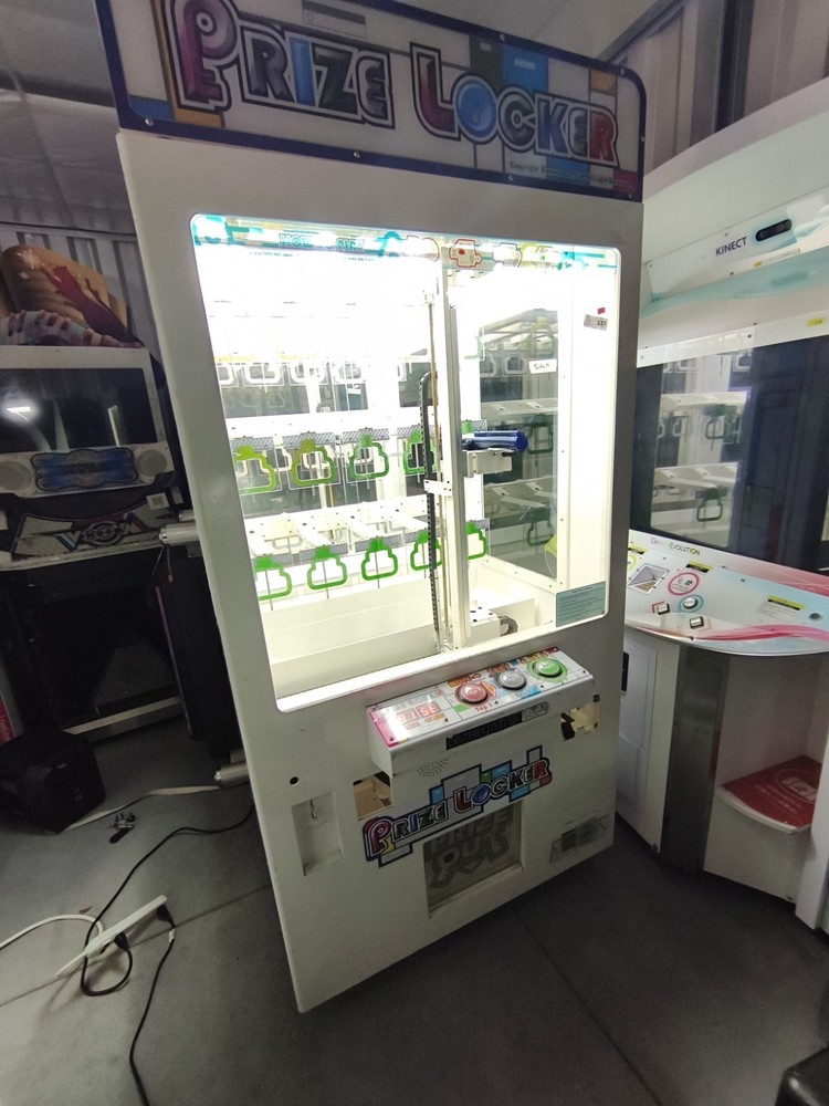 SEGA Prize Locker 100% Skill Arcade Redemption Game