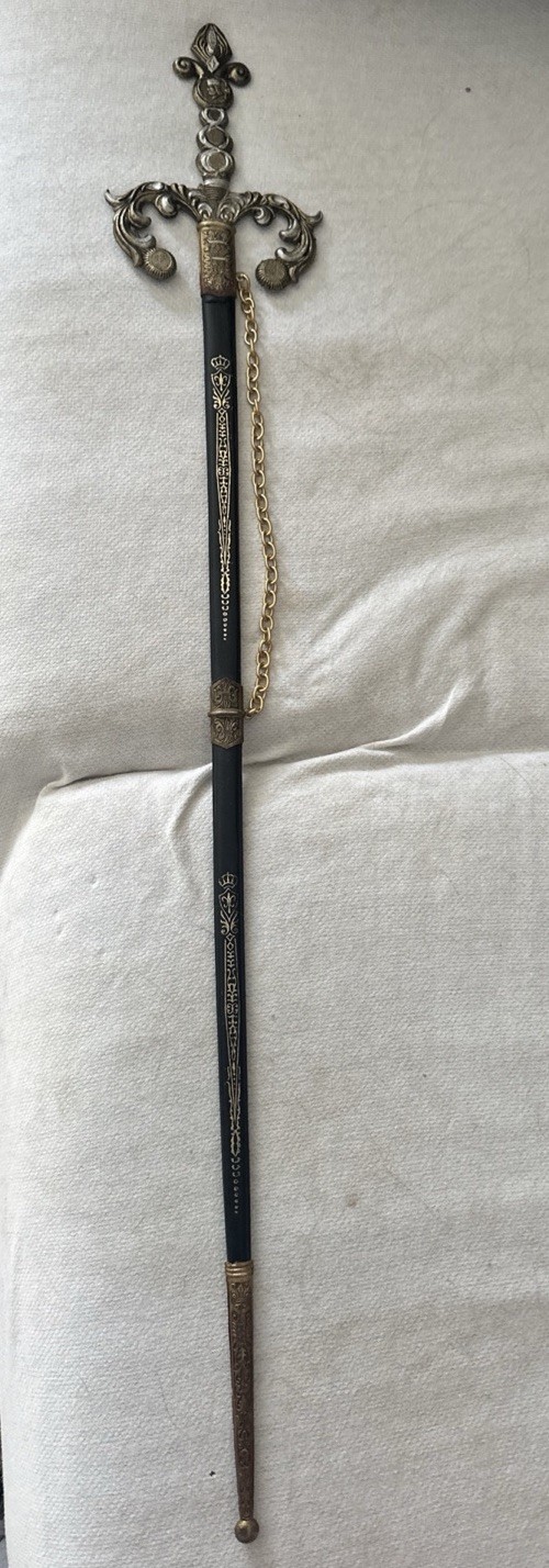 Metal Knight Medieval Renaissance King Sword Faux Jeweled w/scabbard Vntg 31”