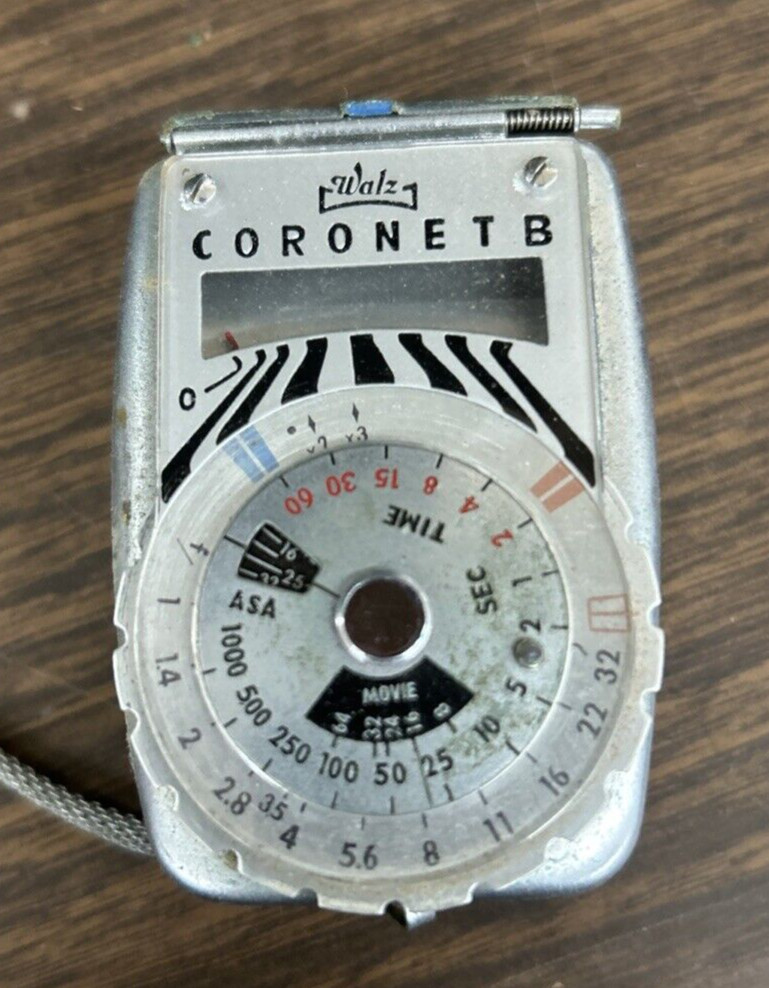 Walz Coronet B Light Meter with Leather Case and Lanyard Untested