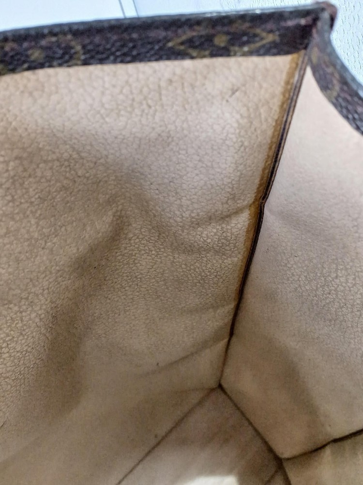 Monogram Sac Pla LOUIS VUITTON Model number: M51140