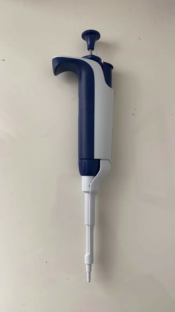 Rainin pipette 20 uL -- Single channel