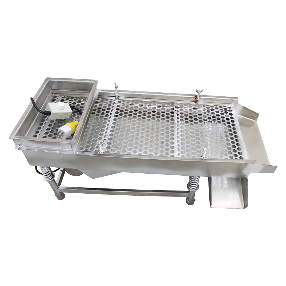 Easy Operation 15mmSieve Electric Linear Vibrating Screen One Layer JG30-75 110V