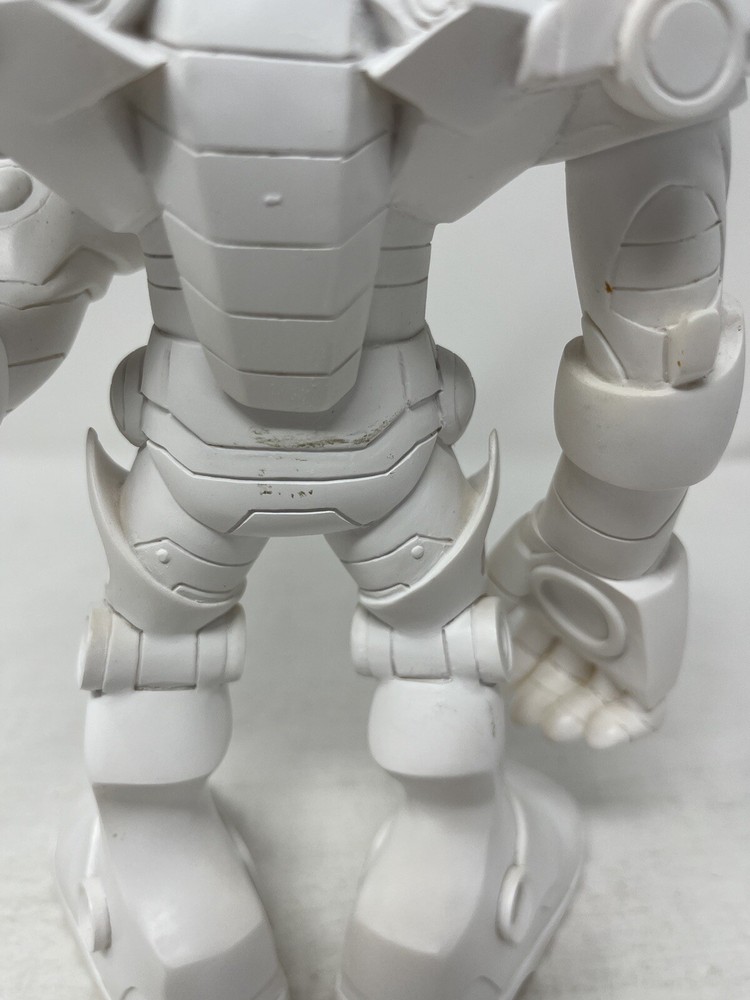 IRON MAN SUBCASTS STATUE UPPER DECK MARVEL COMICS 10.5" blank prototype?