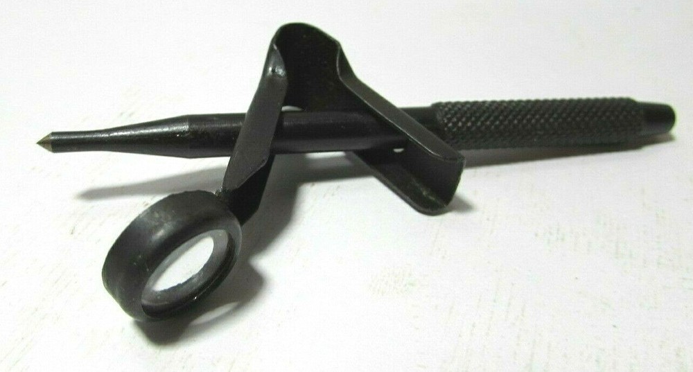 CENTER PUNCH WITH MAGNIFIER