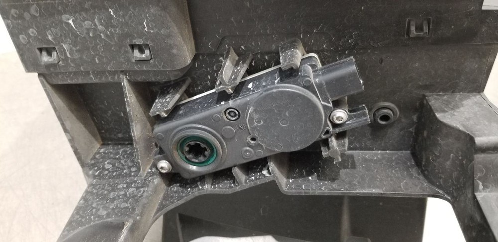 21 FORD F150 LOWER AIR SHUTTER 3.5L