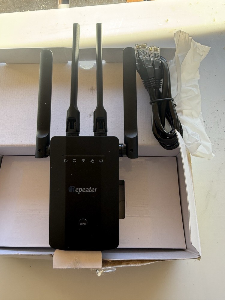 AOOEPU WiFi RangeExtender Signal Booster