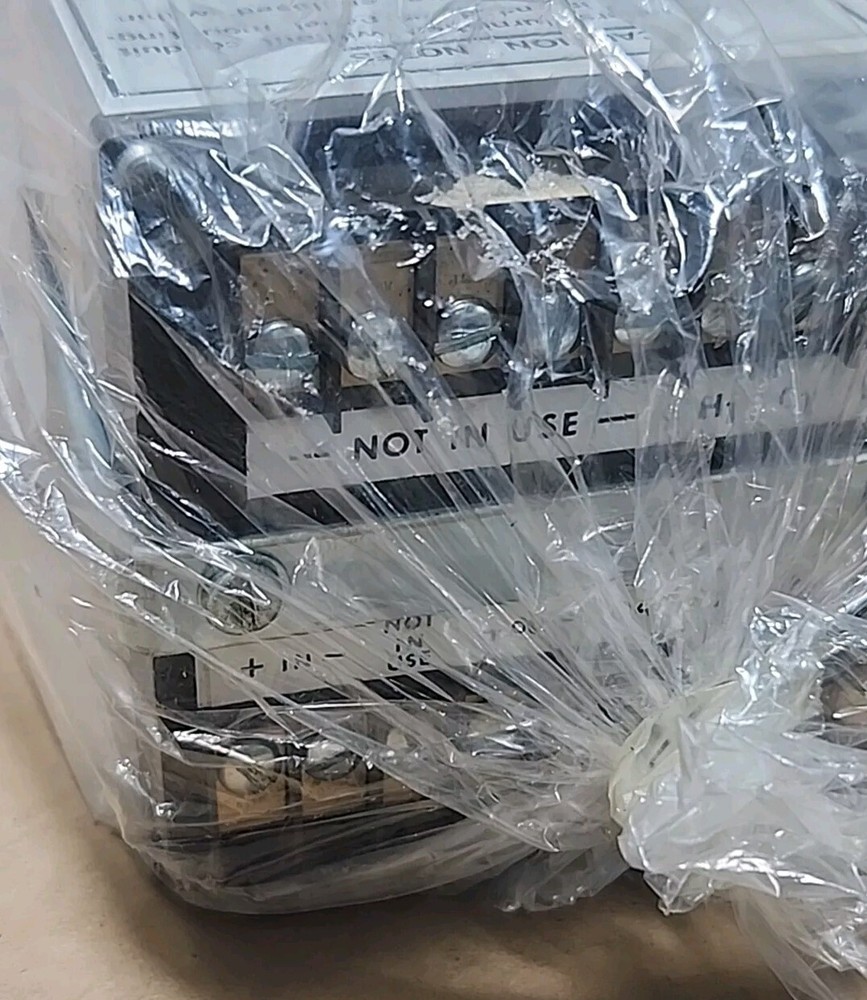 *NEW SURPLUS* West Gulton Deviation Process Panel Meter 120/240Vac + Warranty!