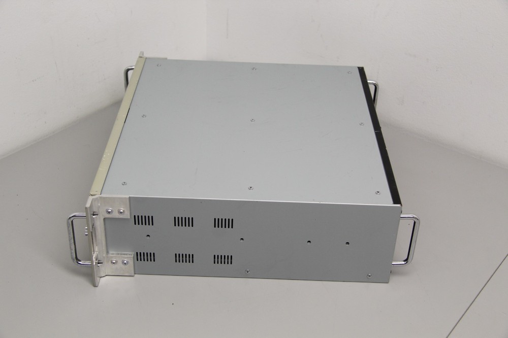 Sony CNU-700 Camera Command Unit Rack Mount Includes Two Installed Cards