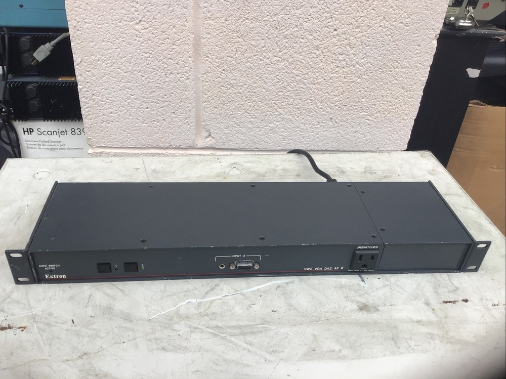Extron SW2 VGA DA2 AF R Rack/Podium Switcher