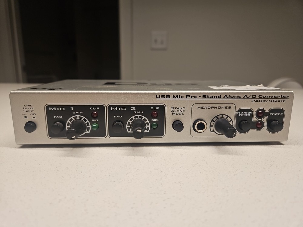M-Audio Duo USB Audio Interface Preamp with S/PDIF not ac adapter