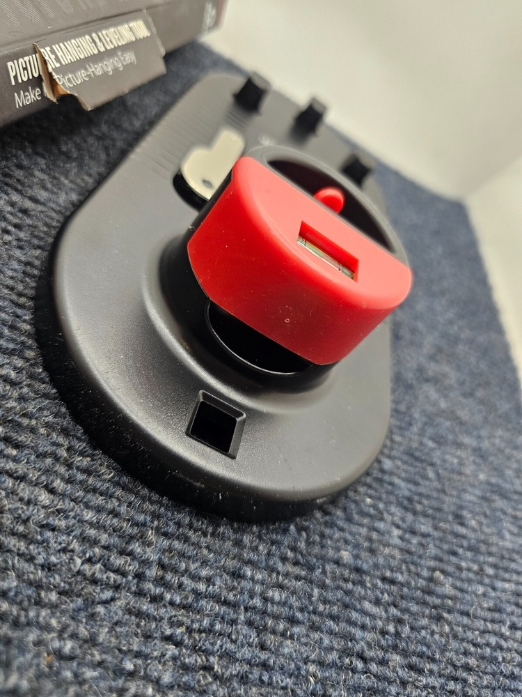 Saker Picture Hanging & Leveling Tool