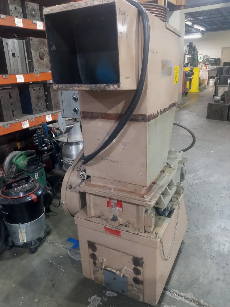 Nelmor 2RG11 Grinder Granulator Plastic Processing Used Works: Need Pulley OFFER
