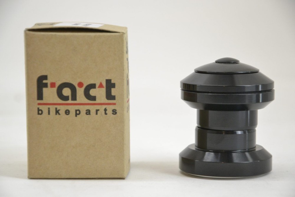 Fact Components Threadless 1 1/8" Black Headset