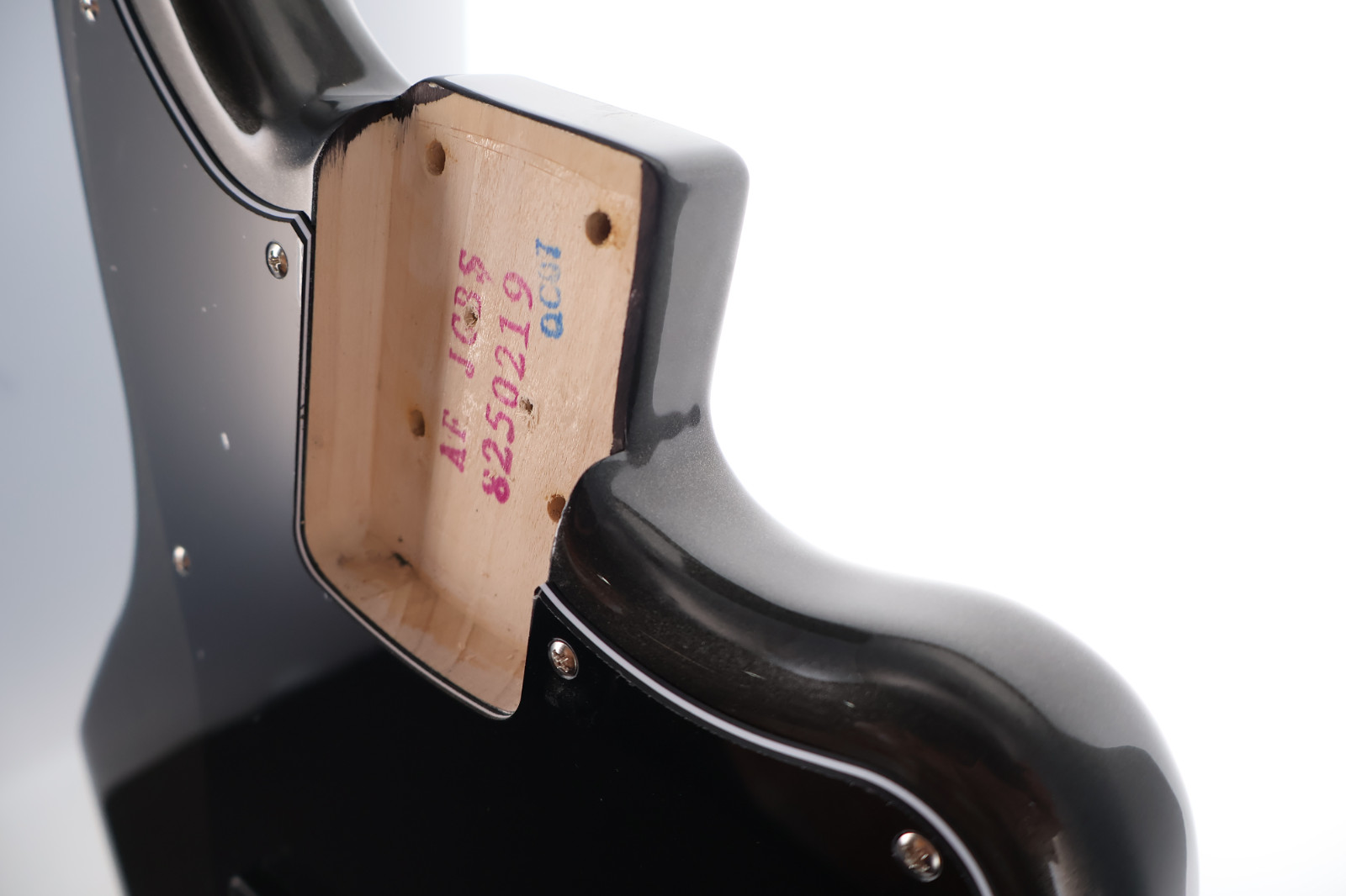 Squier Jaguar Bass Body Affinity Series Charcoal Frost Metallic Fully Loaded