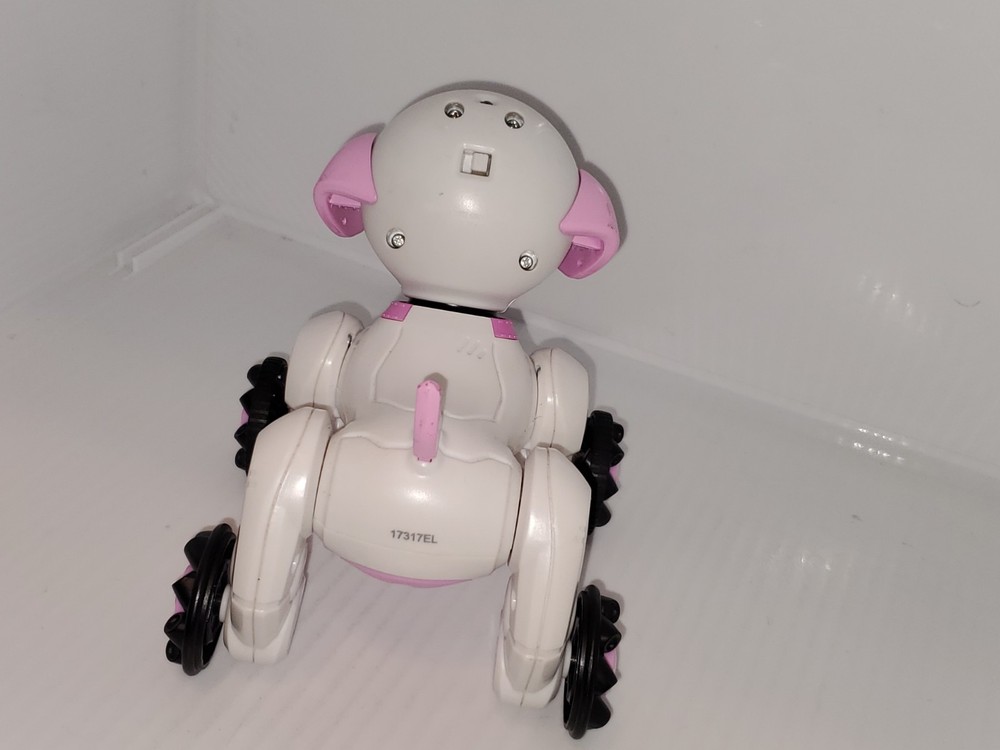 WoWWee Chippies Chippella Interactive Pup Remote Control. Needs REMOTE.RARE HTF