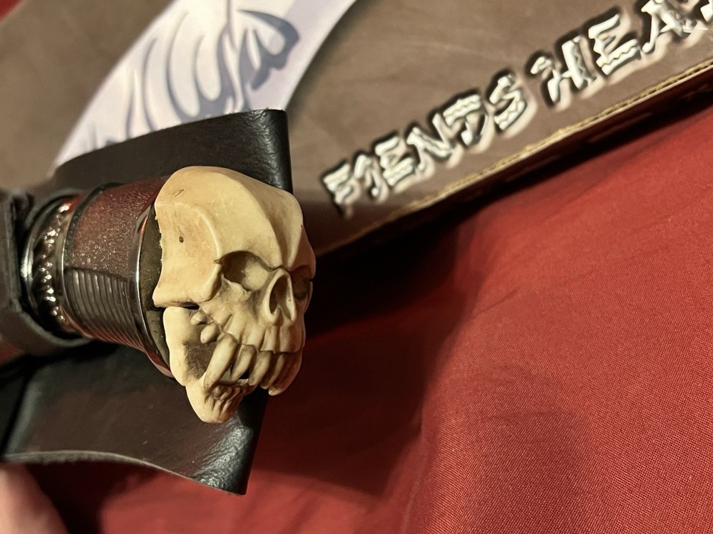 “Fiends Head Dagger” Large Knife 10+”