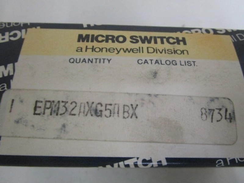 MICRO SWITCH EPM32AXG5ABX PUSHBUTTON SWITCH (WHITE)  NSMP