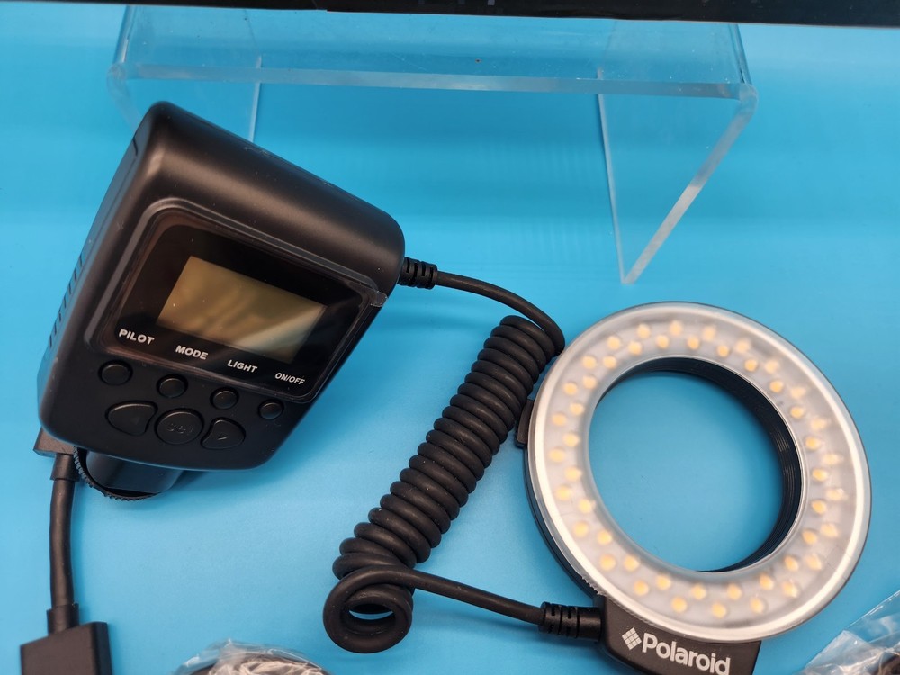 Polaroid Macro LED Ring Flash With Box Incomplete Set
