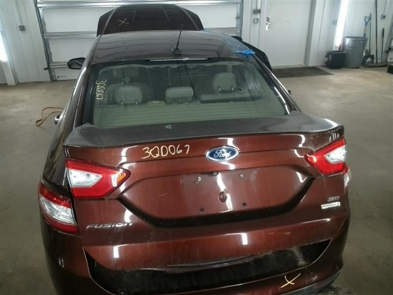 FUSION 2015 High Mounted Stop Light 104582944