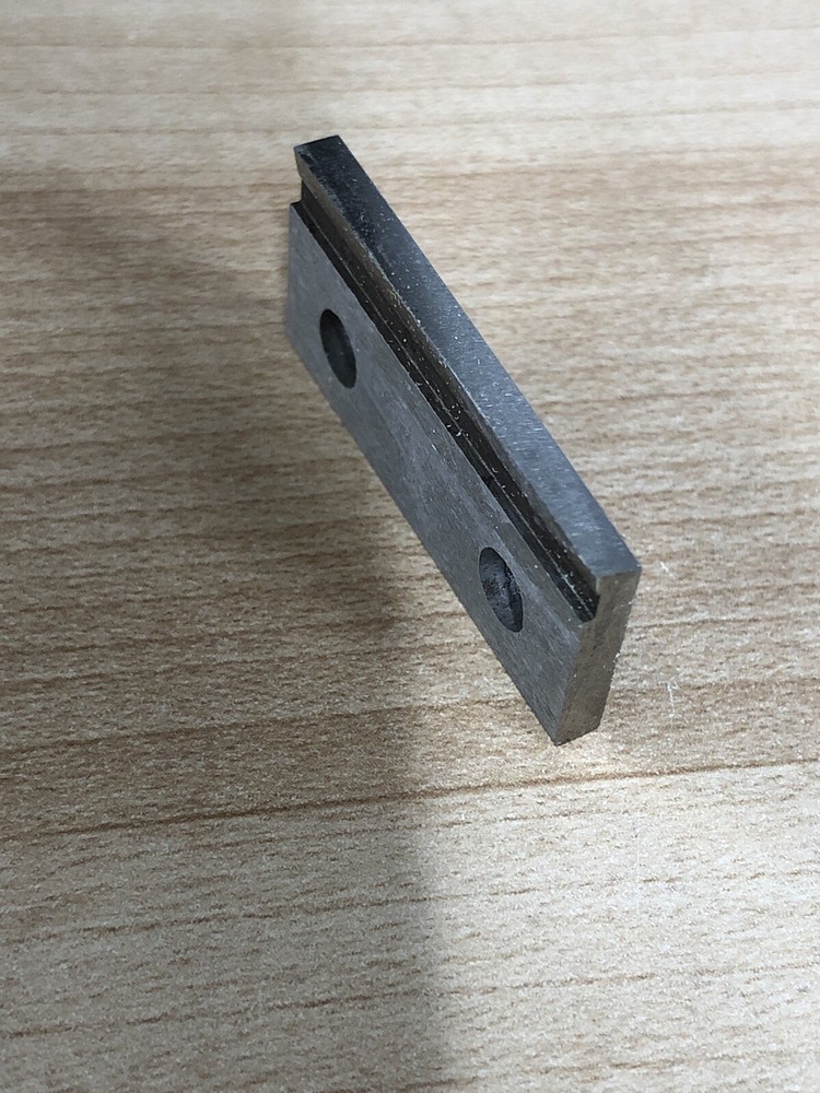Cutting Edge: Rotation Right IM26114