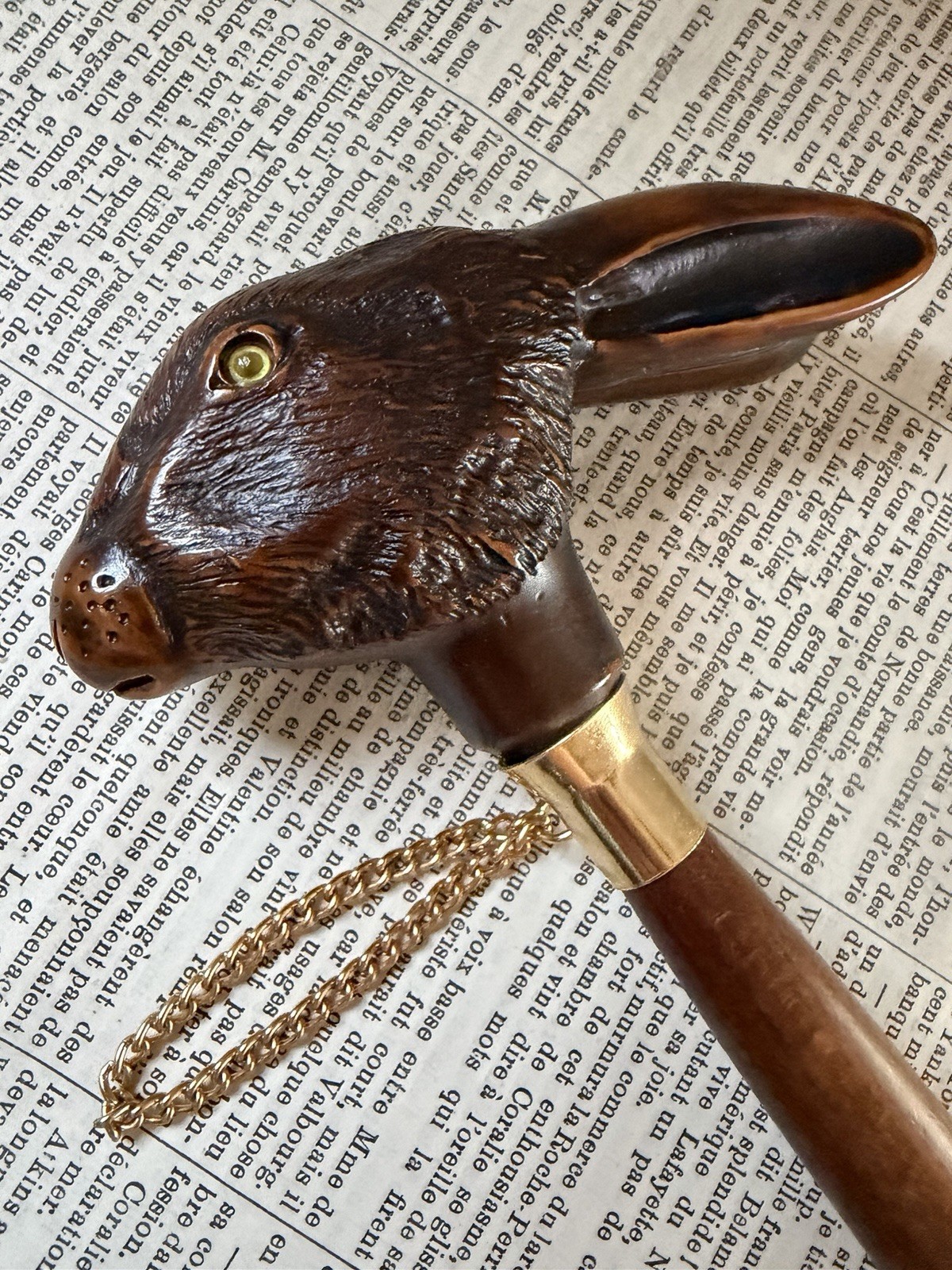 Concord Made in Italy Rabbit Head on Hardwood Shaft Shoe Horn