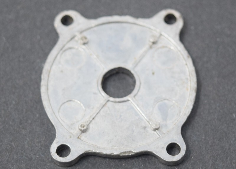Cox .049 Spacebug Airplane Engine Fuel Tank Backplate Space Bug 049