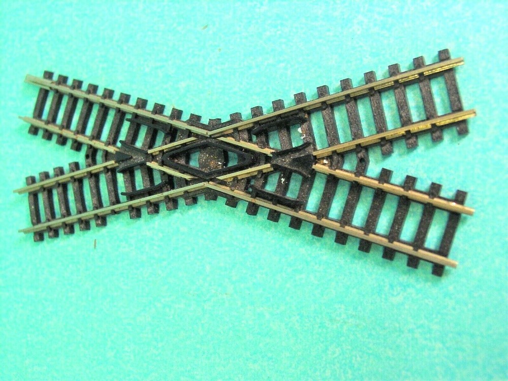 N Scale Trix 4956 X Crossing Switch