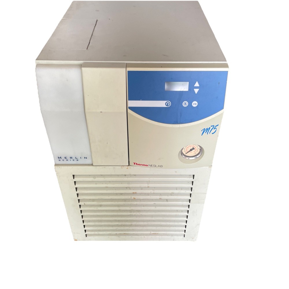 Thermo NESLAB Merlin M75 Recirculating Chiller
