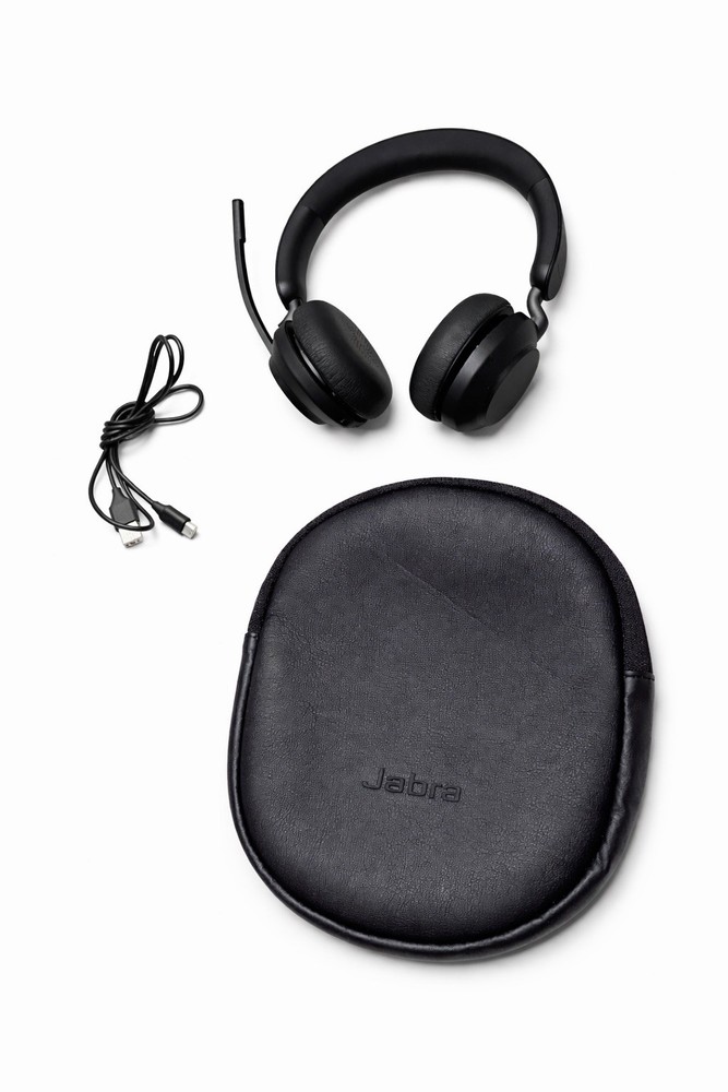 Jabra Evolve2 65 Bluetooth Wireless Headset On-Ear Black (USB C Cable + Case)