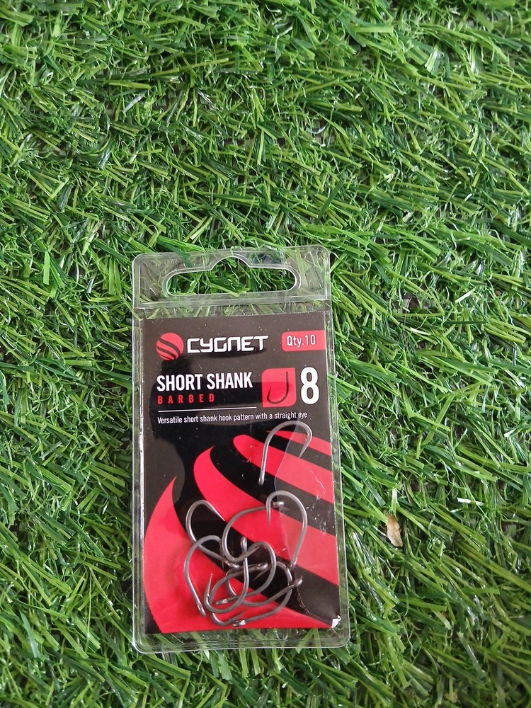 Cygnet Short Shank Barbed Hooks Size 8