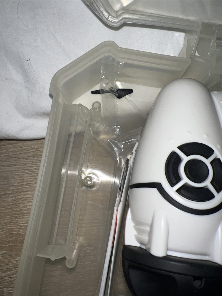 WowWee FlyTech Bladestar *****Replacement parts only****