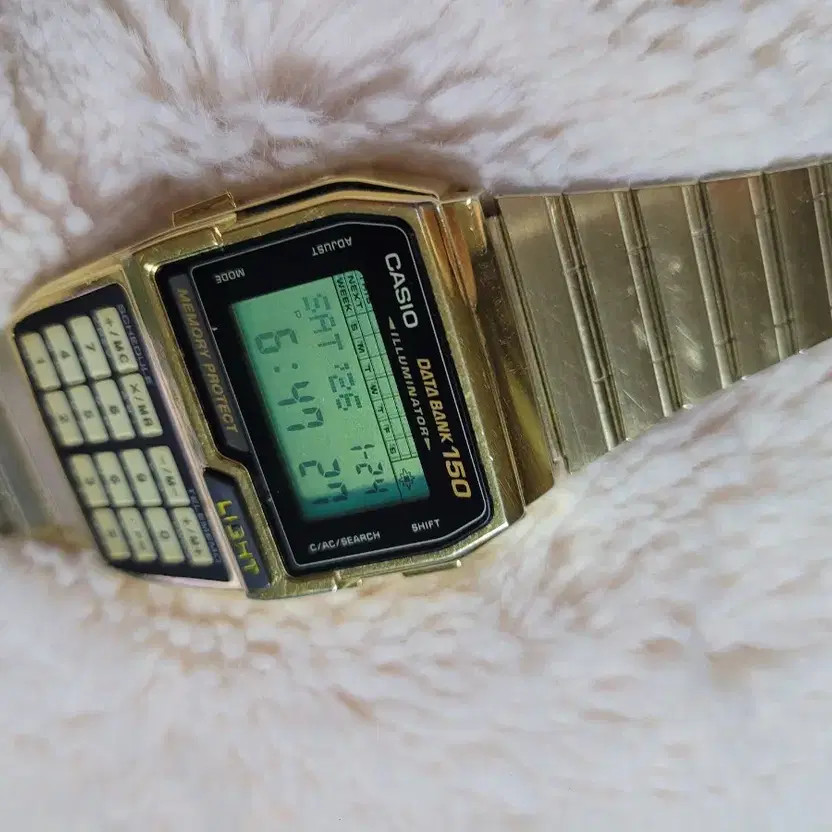 Casio Data Bank 150 Gold Edition Calculator Watch