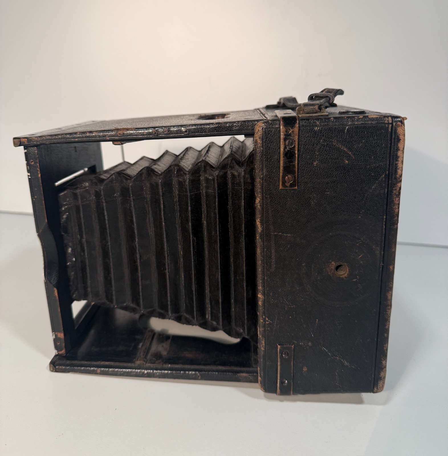 VINTAGE - PEELING & VAN NECK,LONDON FOCAL PLANE PRESS CAMERA + FILM HOLDER