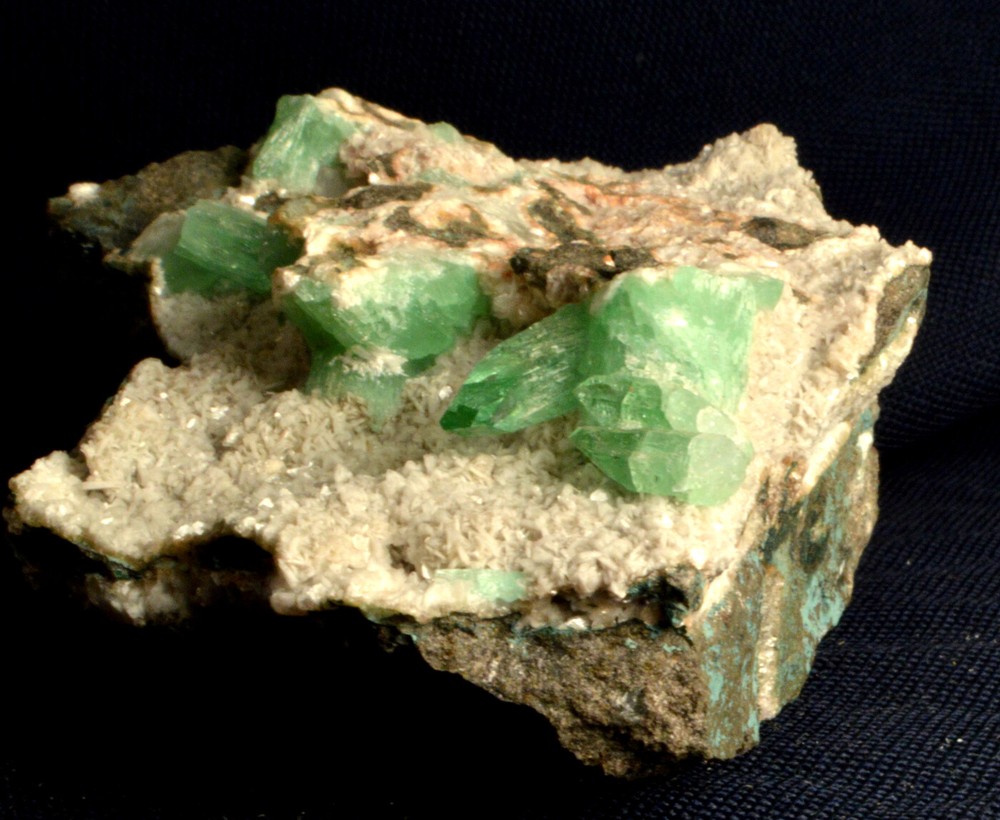 #6947 Green Apophyllite - India