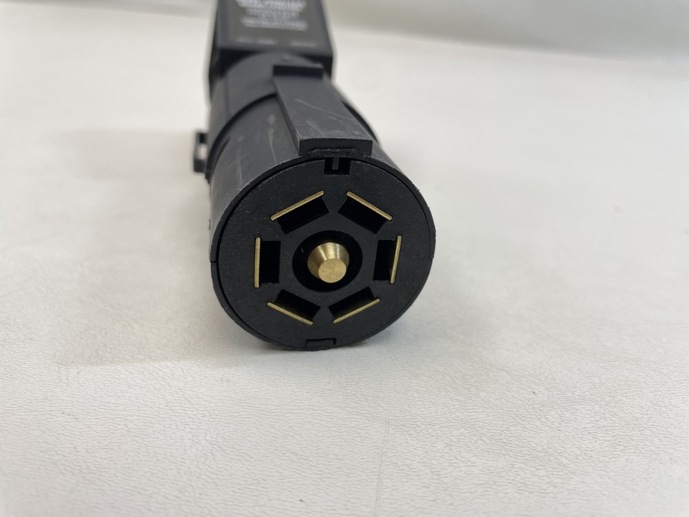 CURT 51180 ECHO WIRELESS MOBILE ELECTRIC BRAKE CONTROLLER BLACK TRAILER