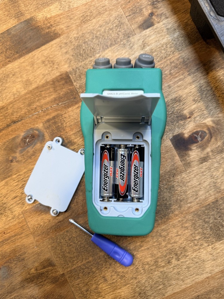 Apera Instruments PC 823-B Portable pH/EC/TDS/Temp Meter