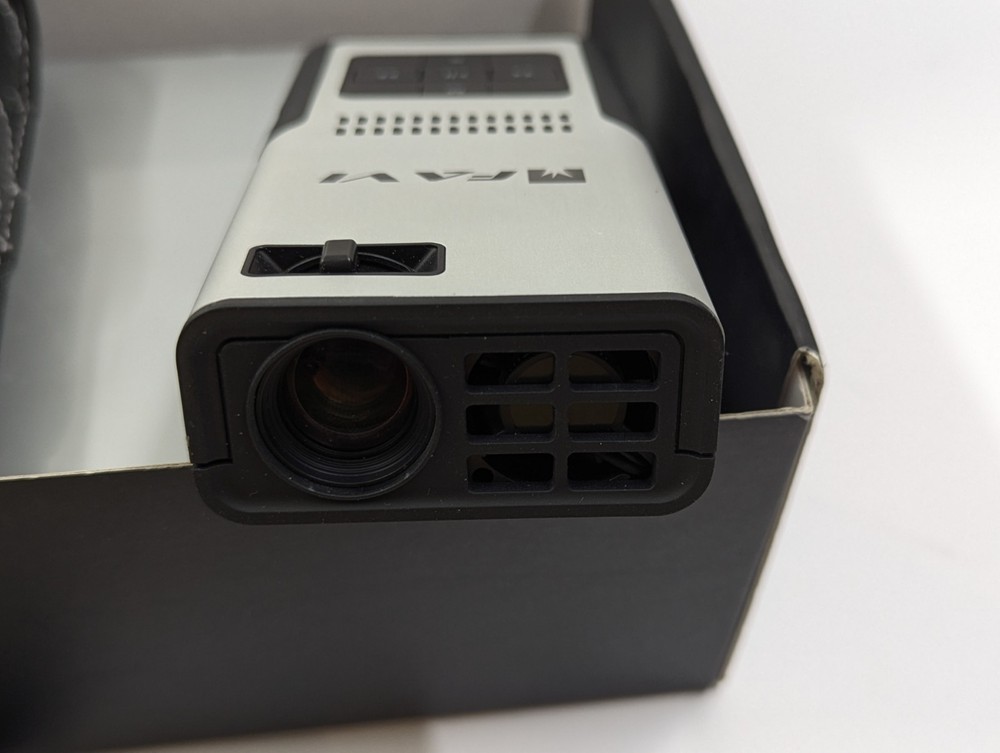 FAVI Mini LED Projector Business Edition