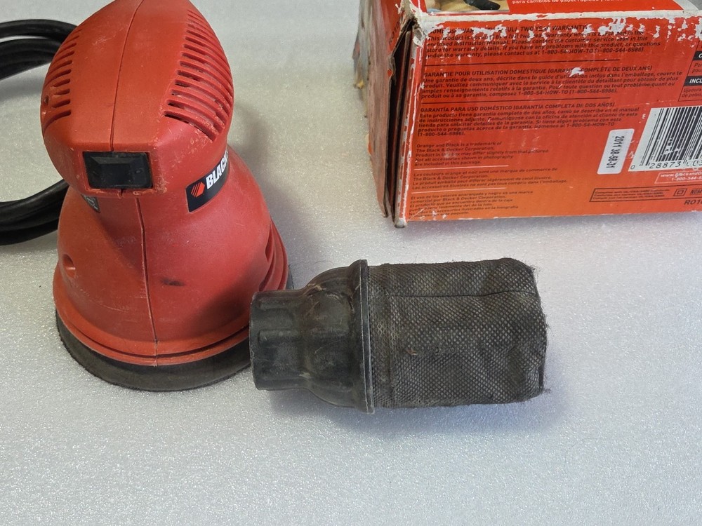Black + Decker BDERO100 5 in. Random Orbit Sander