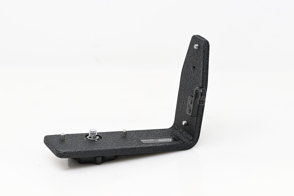 Kowa 66 Flash Bracket #B48