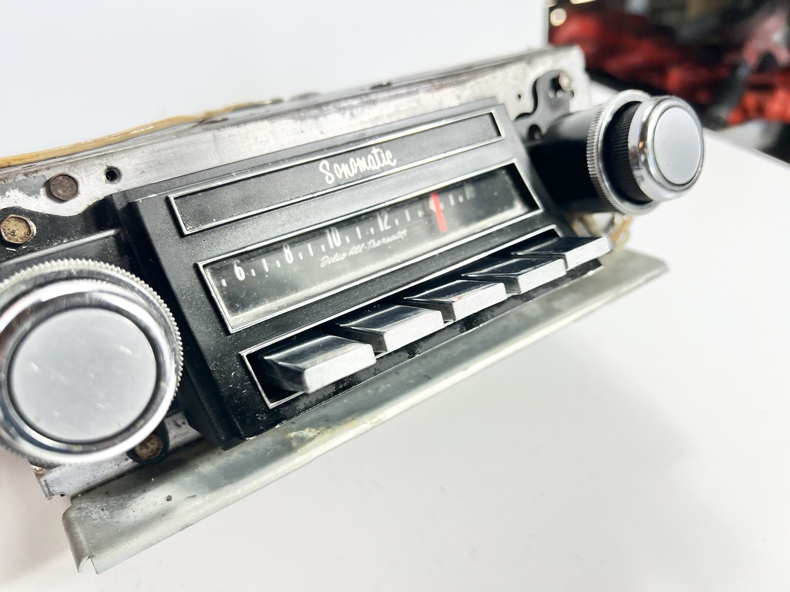 1965 1966 Buick Sonomatic AM Radio OEM original push button # 981061 GM Delco