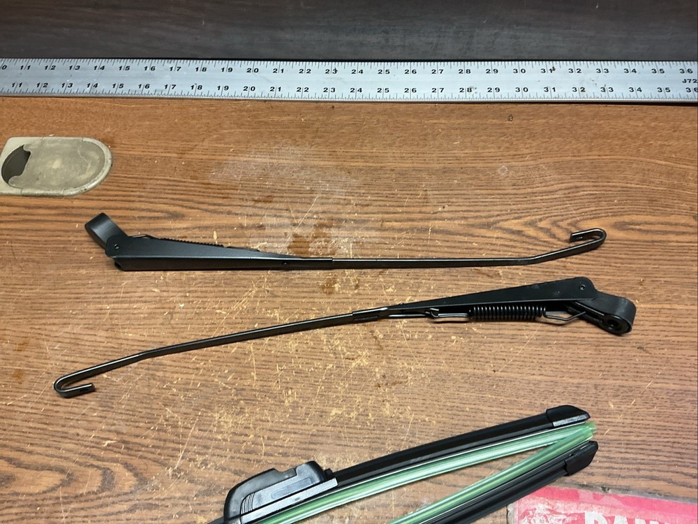 Wipers 15.7” UTV Hand Operated Manual Windshield Wiper Kit Compatible With UTV 3