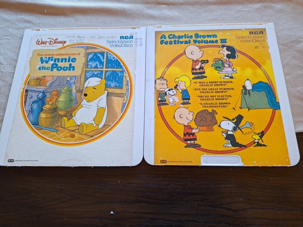 5 VINTAGE  Video Disc *UNTESTED*