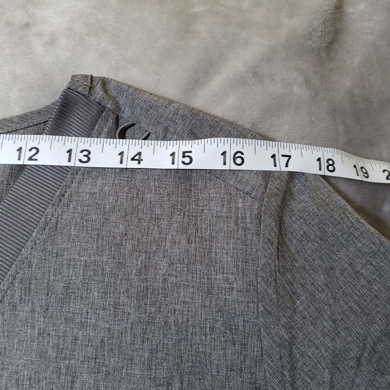 Hanes Scrub Set LRG V-Neck Top, MEDM Jogger Pants Excellent Condition Preowned