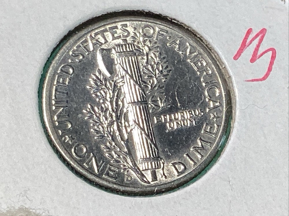 1943 D MERCURY HEAD DIME ALMOST 😅 UNCIRCULATED 🍀