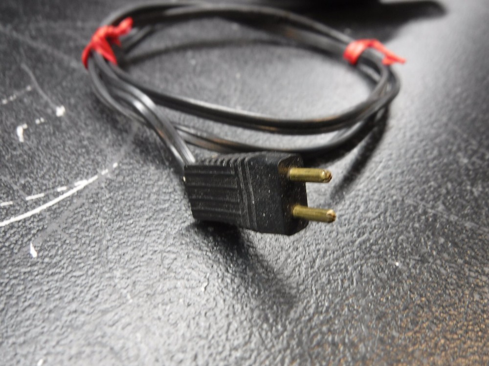 Bausch & Lamb Cat No. 31-35-28 Transformer Light Source With Light