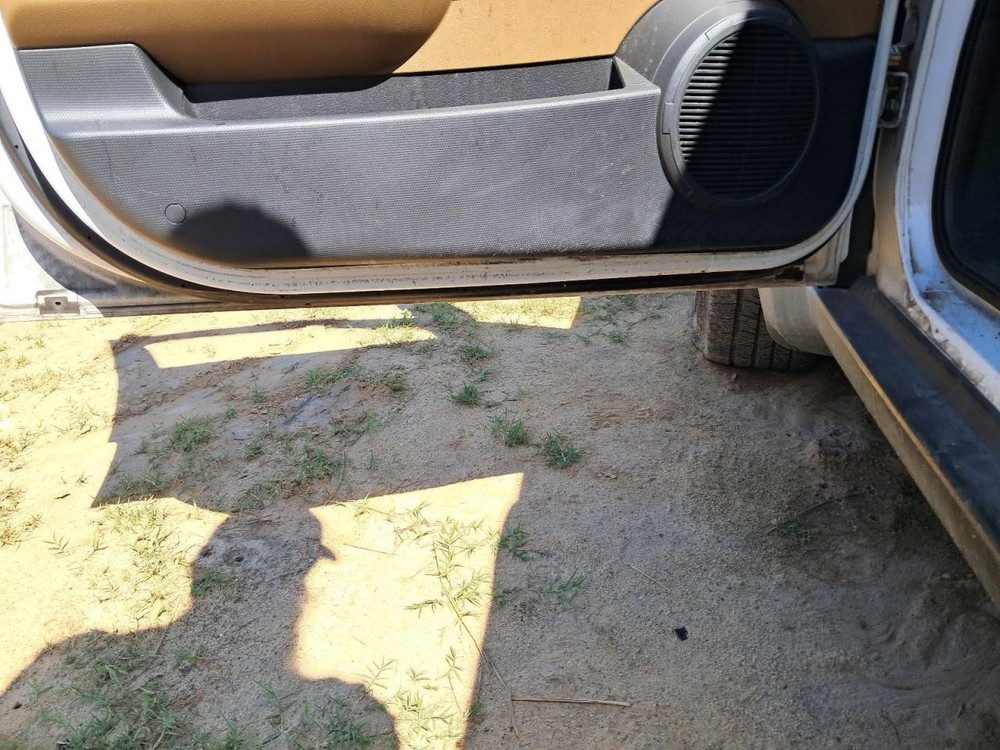 LIBERTY 2011 Glove Box 4782892