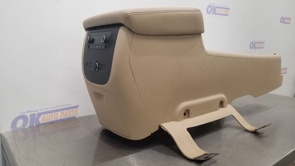 08 CHEVY SILVERADO 3500 FRONT CENTER FLOOR CONSOLE ASSEMBLY TAN