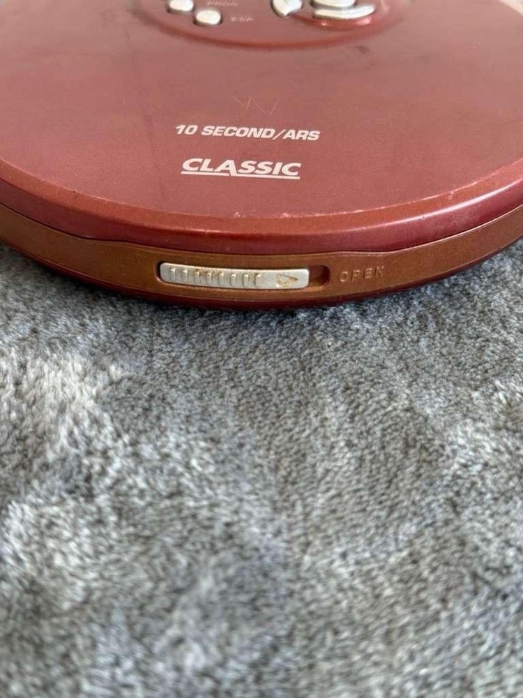 Craig Portable Compact Disc Player CD Player CD2808A Red VNT Working
